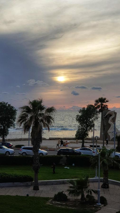 First Sea Line Apartment, Acre - Amazing Coastal View In Heart Of Akko Eksteriør bilde